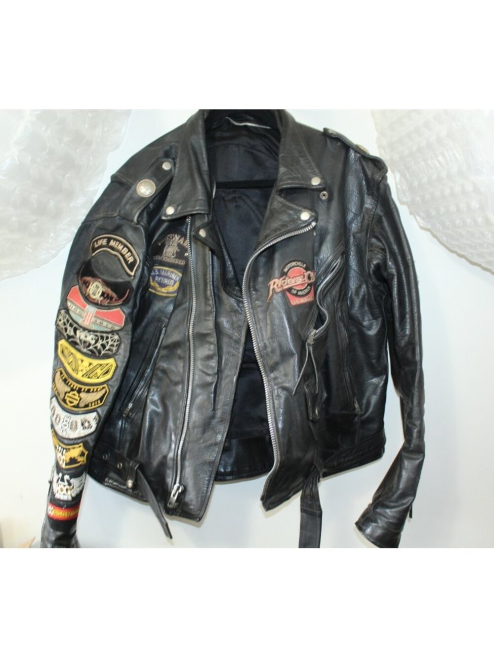 Vintage Leather Jacket Harley Owners Group With Multiple Patches Black SZ 50 BT